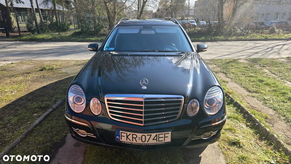 Mercedes-Benz Klasa E - 2