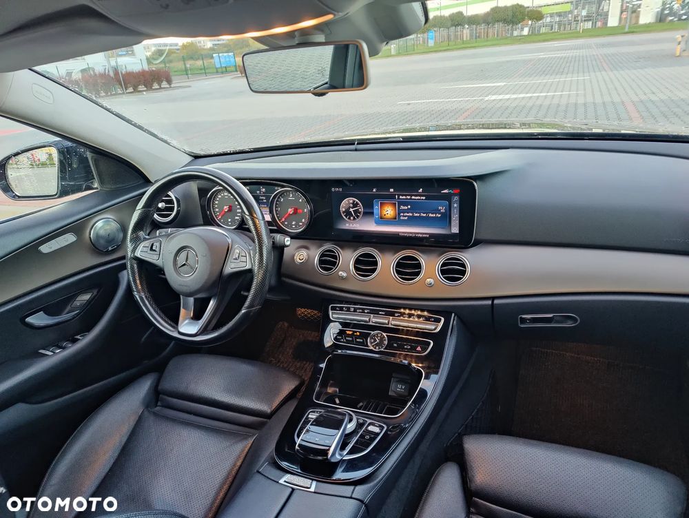 Mercedes-Benz Klasa E - 7