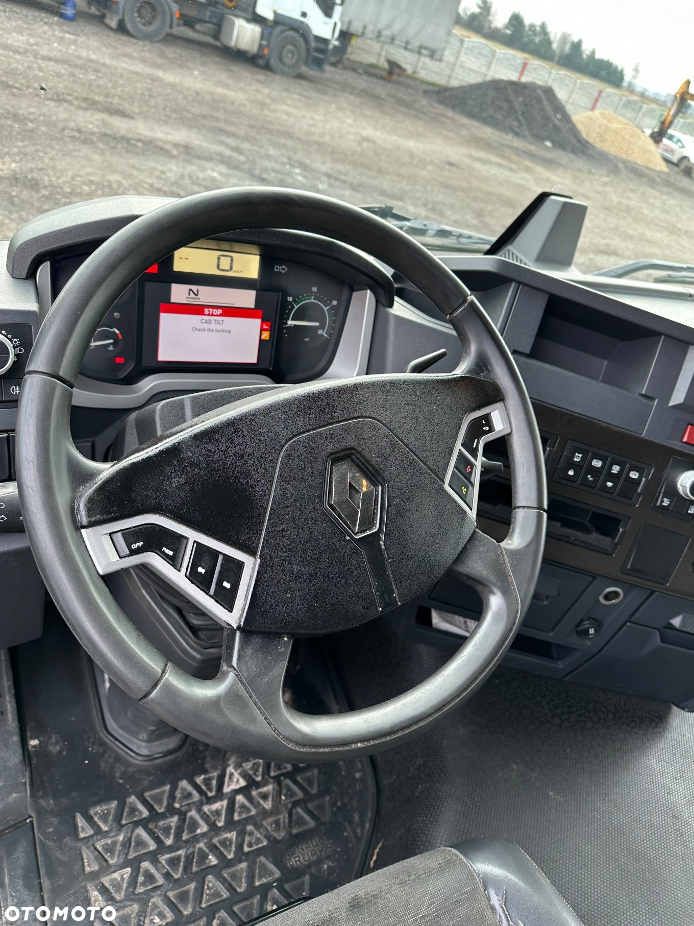 Renault GAMAT T460 - 15