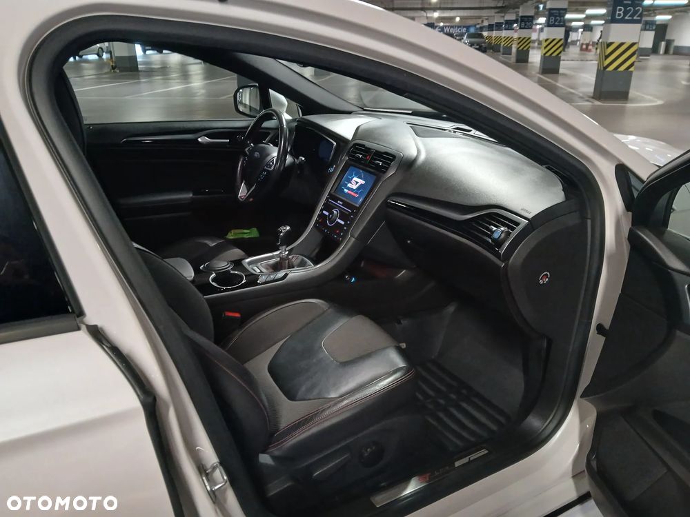 Ford Mondeo - 19