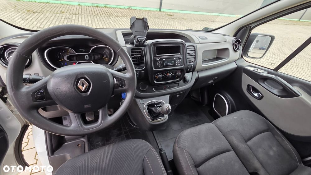 Renault TRAFIC - 7
