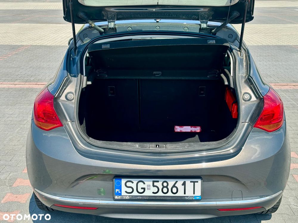 Opel Astra 1.4 Essentia - 20