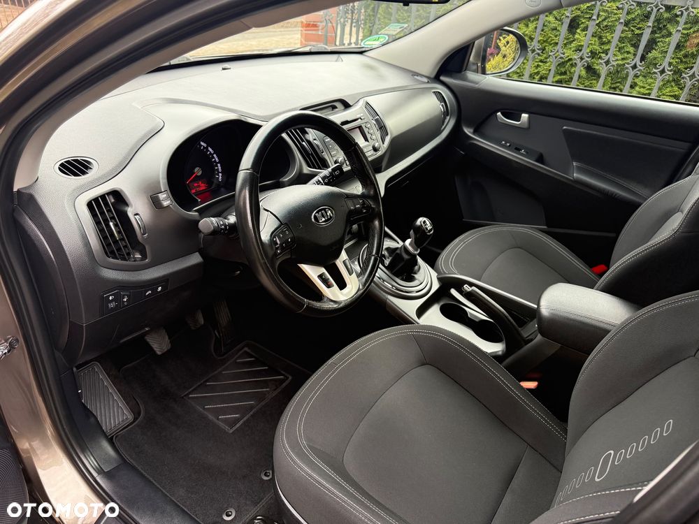 Kia Sportage 1.6 GDI Business Line L 2WD - 23