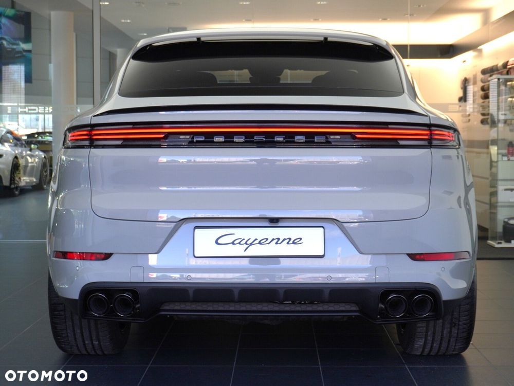 Porsche Cayenne Black Edition - 16