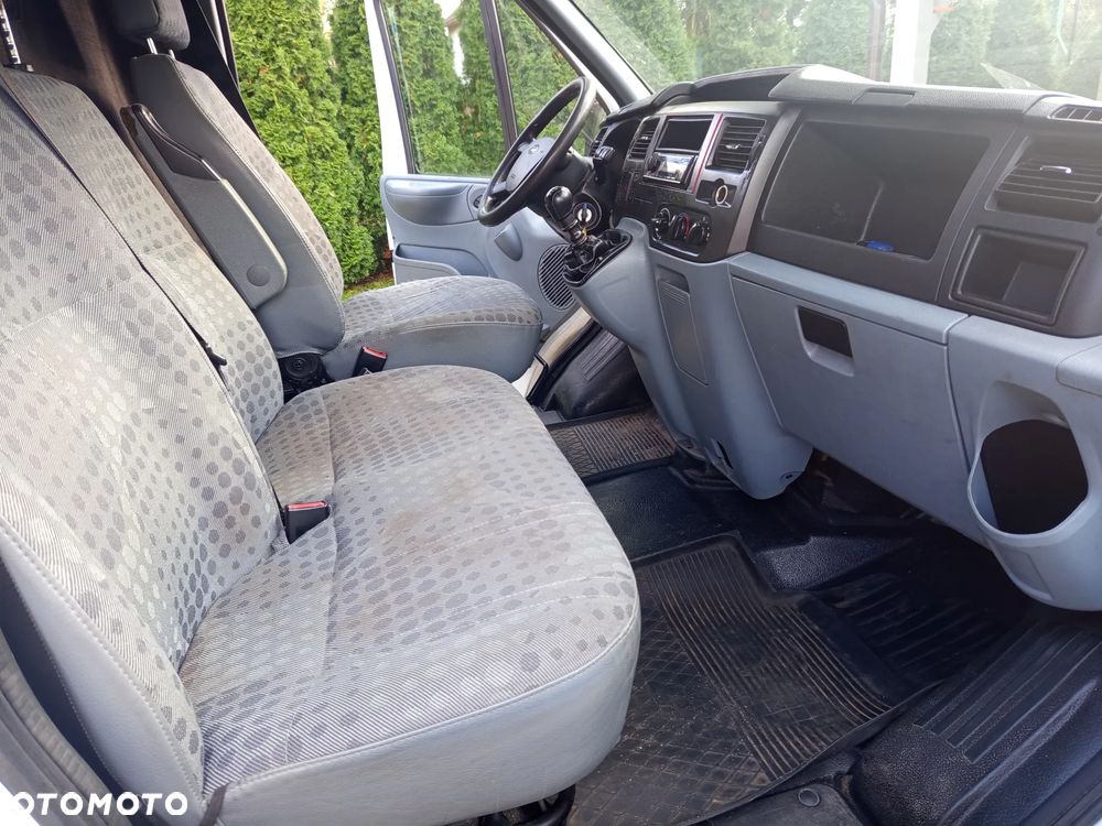 Ford Transit 2013 photo 3