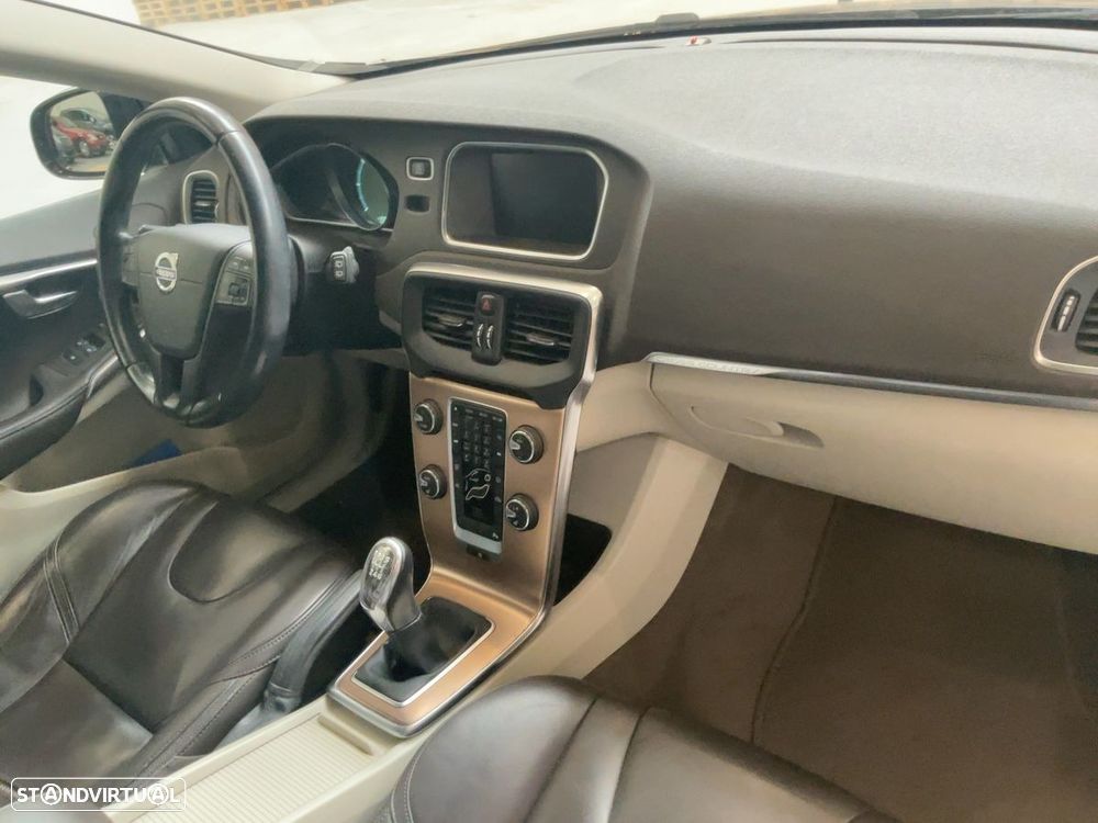 Volvo V40 Cross Country D2 Summum - 7
