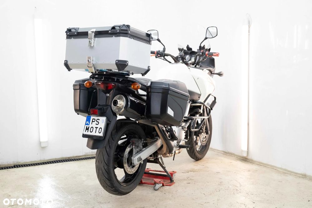 Suzuki DL - 6