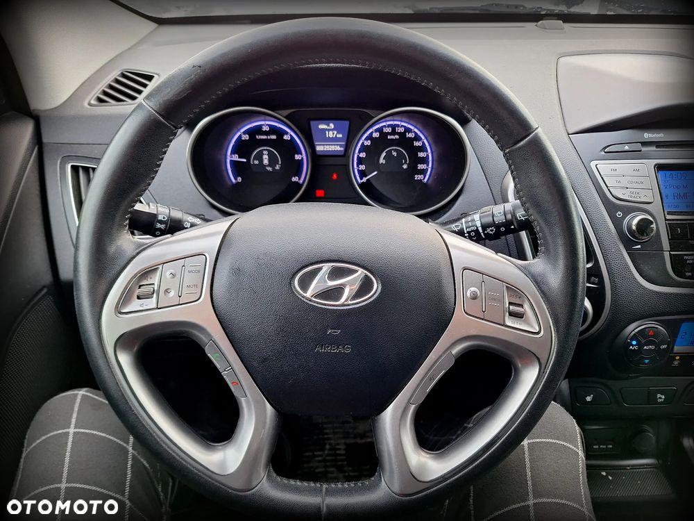 Hyundai ix35 2.0 CRDi 2WD Trend - 12