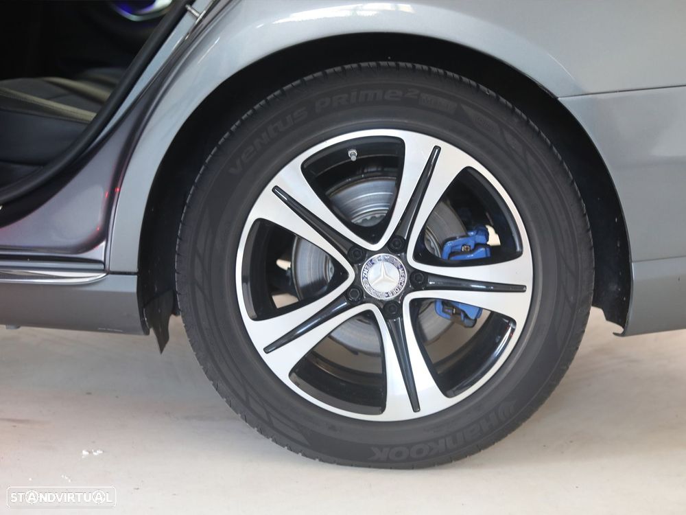 Mercedes-Benz E 220 d Avantgarde - 30