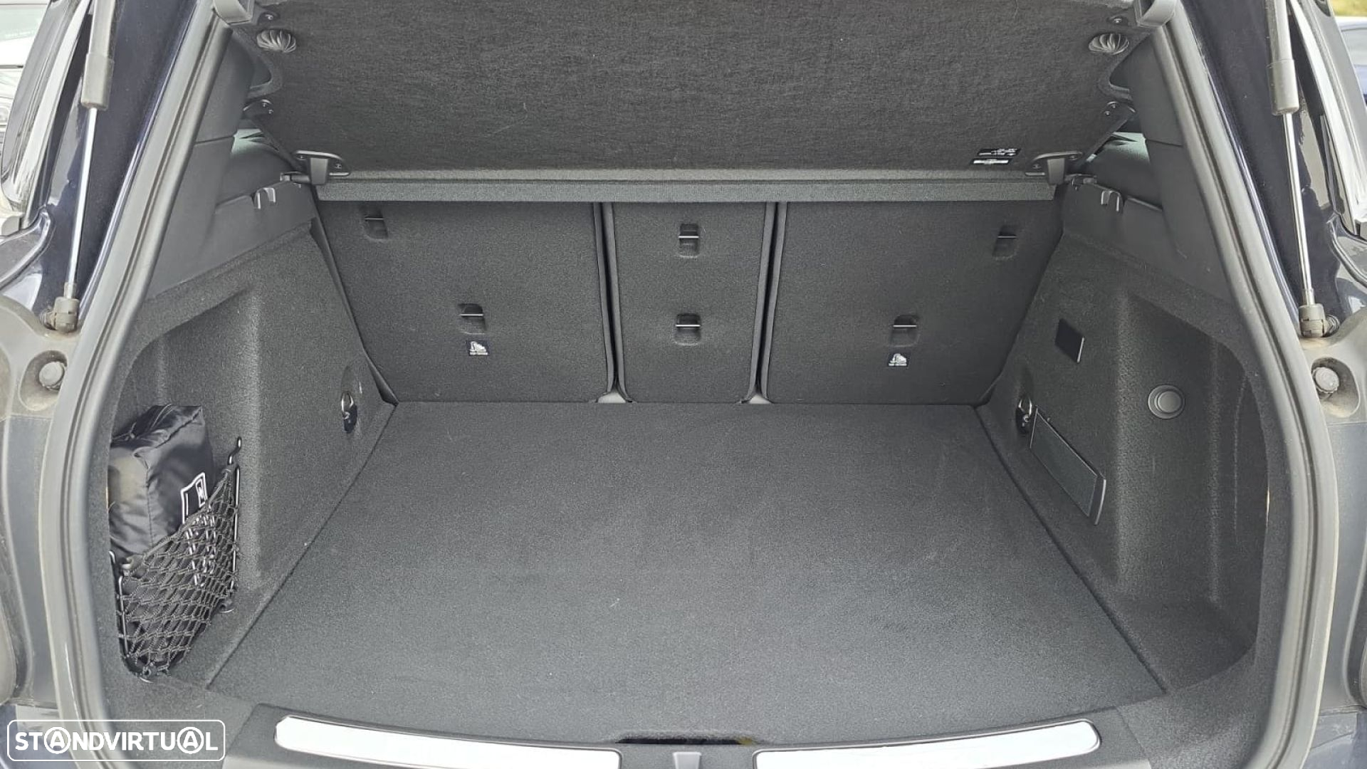 MINI Countryman Cooper SE Premium Classic Auto - 16