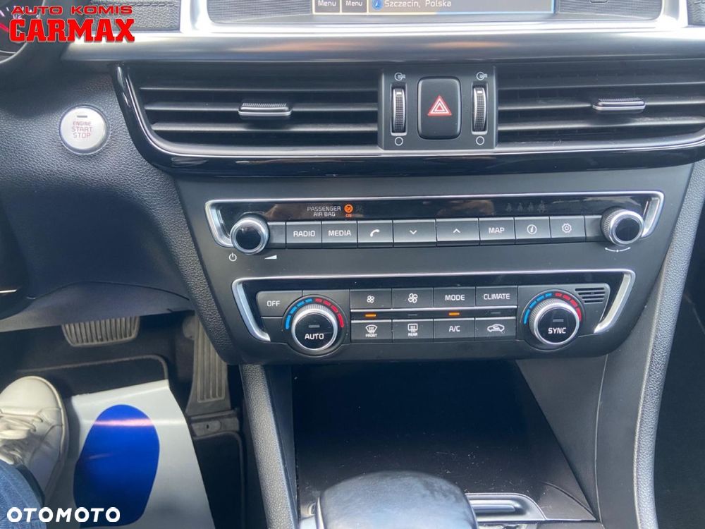 Kia Optima - 25