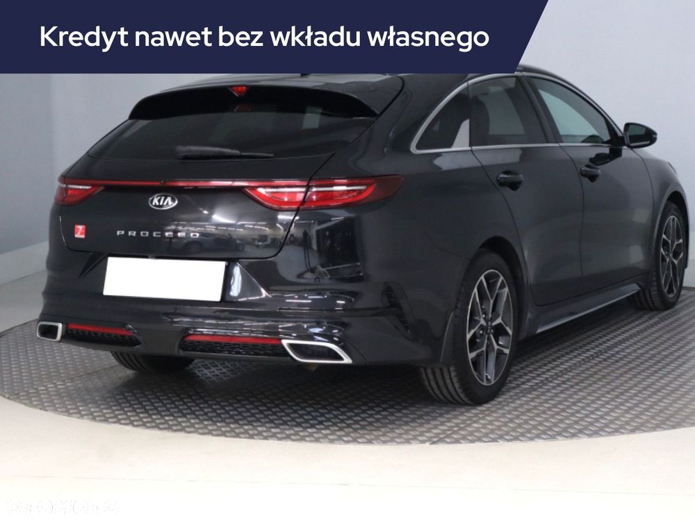 Kia ProCeed - 7