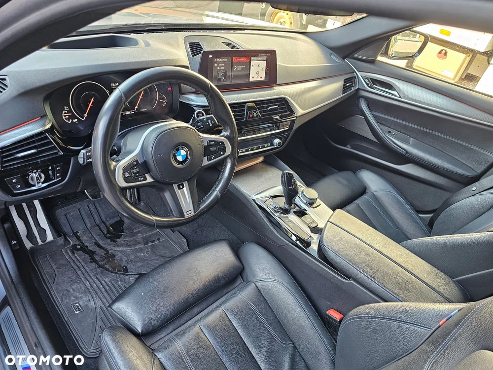 BMW Seria 5 520d xDrive - 8