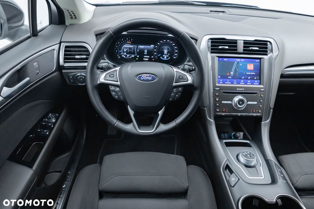 Ford Mondeo 2.0 EcoBlue Titanium - 23