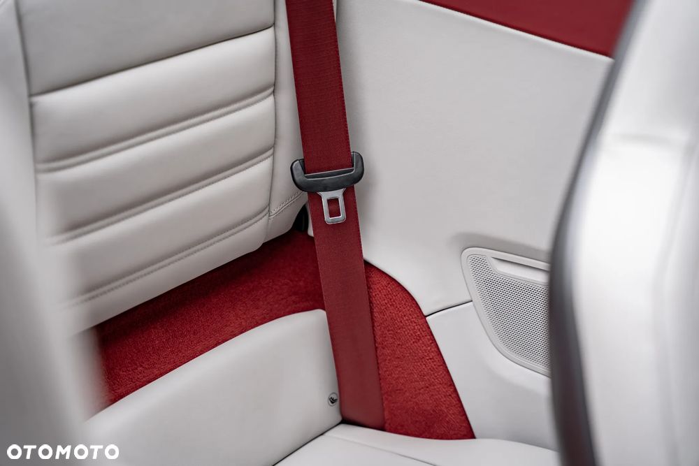 Porsche 911 Turbo S - 38