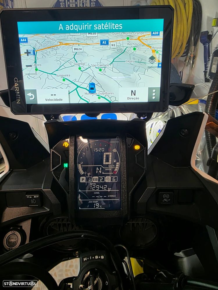 Honda Africa Twin Adventure sports 30 anos - 5