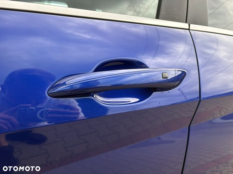 Hyundai Elantra 1.6 Smart CVT - 34
