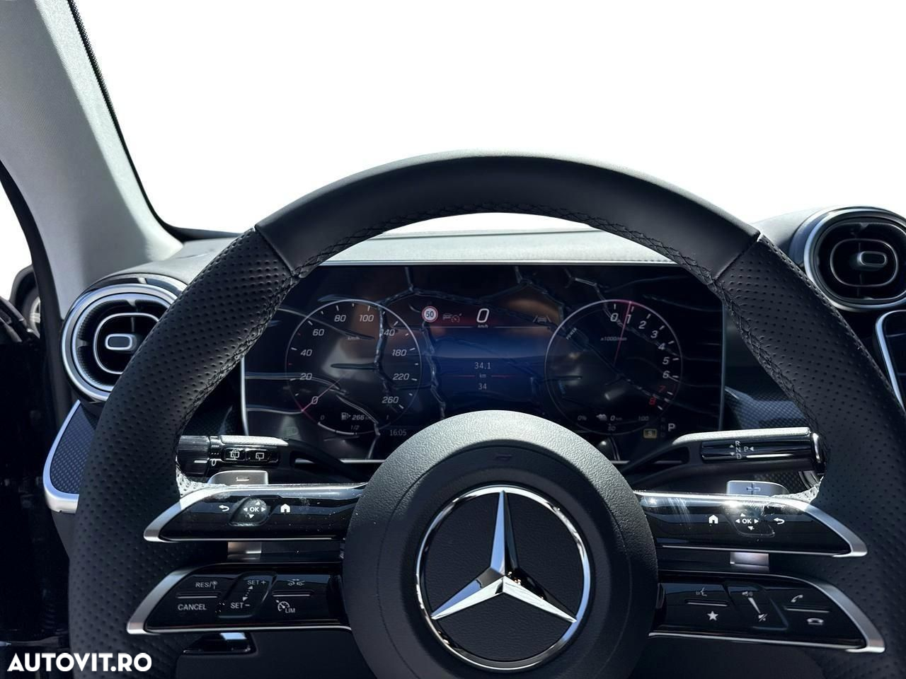 Mercedes-Benz GLC 300 e 4MATIC - 7