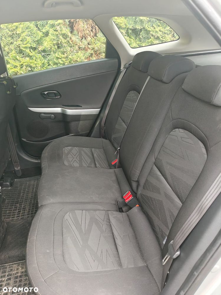 Kia Ceed 1.6 CRDi M - 10