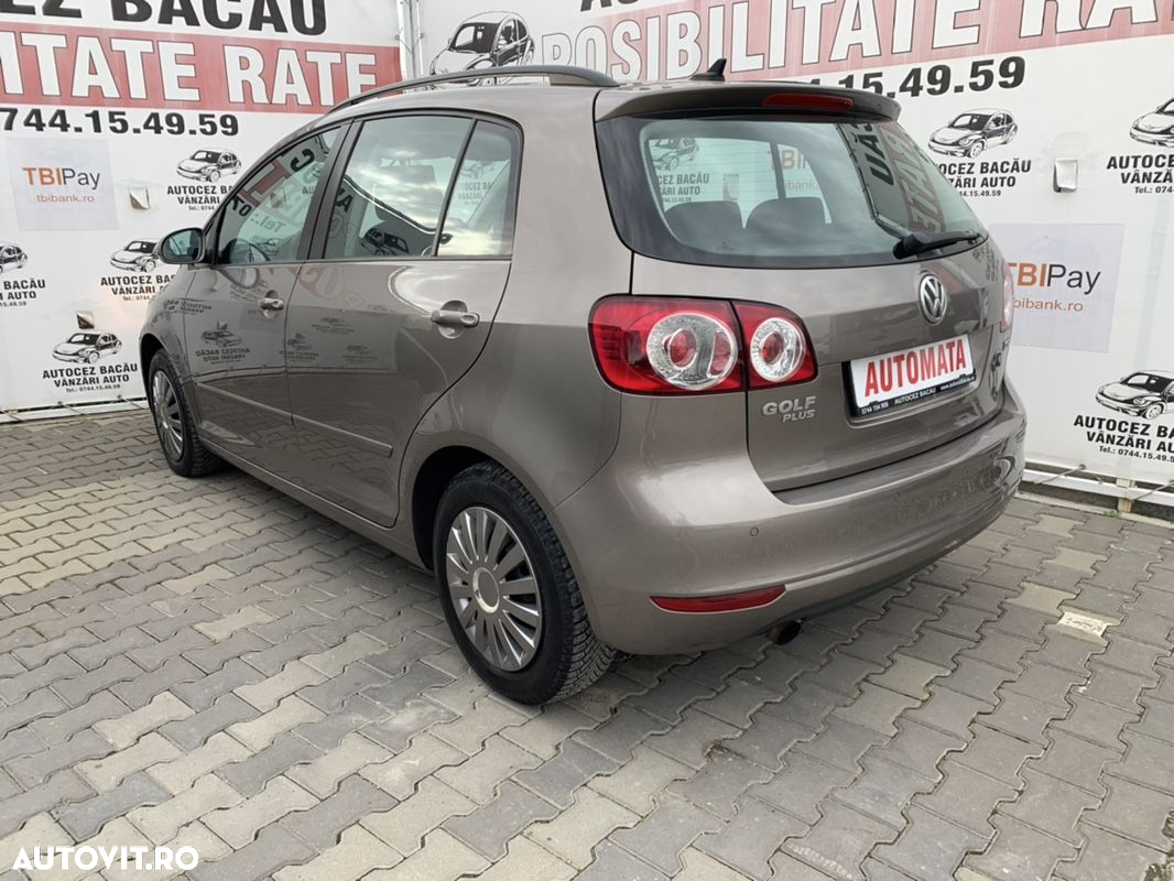 Volkswagen Golf Plus 1.2 TSI DSG Comfortline - 9