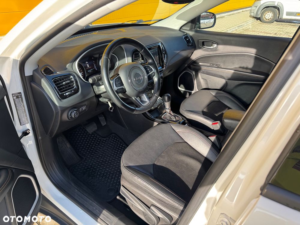 Jeep Compass 1.3 T-GDI I4 Automatik S - 15