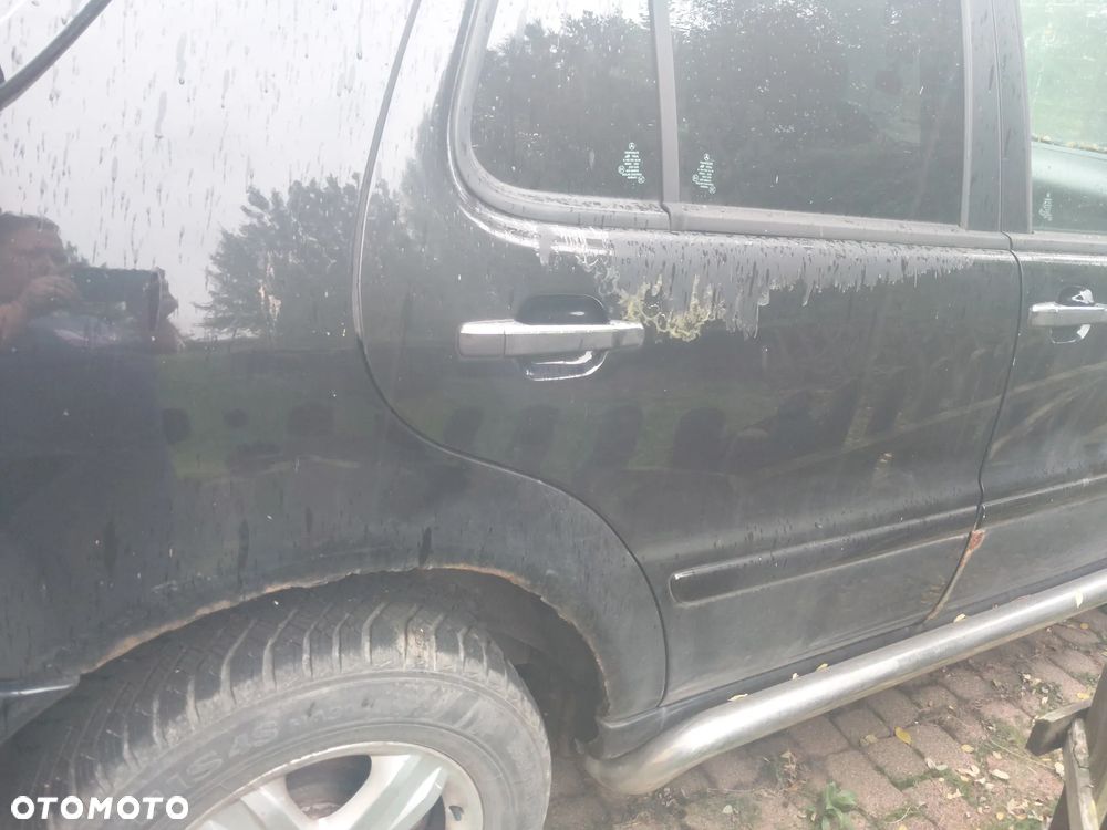 Mercedes-Benz ML - 13