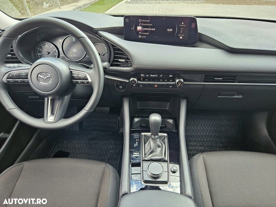 Mazda 3 e-Skyactiv X186 AT MHEV Center-Line - 6