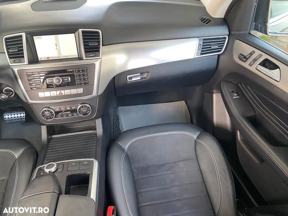 Mercedes-Benz ML - 10