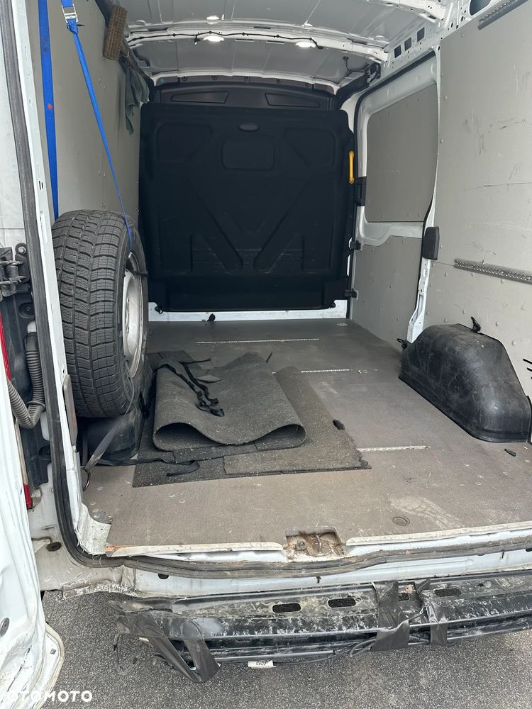 Ford Transit - 7