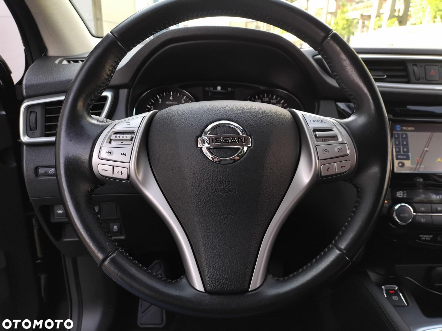 Nissan Qashqai 1.2 DIG-T N-Connecta - 12