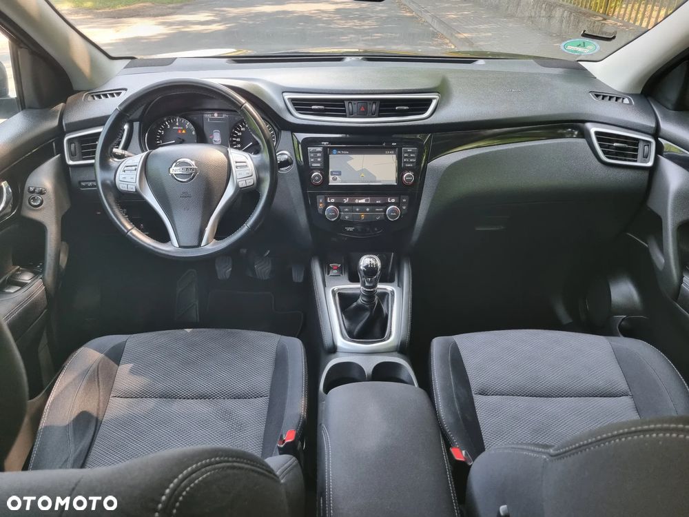 Nissan Qashqai 1.6 DIG-T N-Connecta - 12