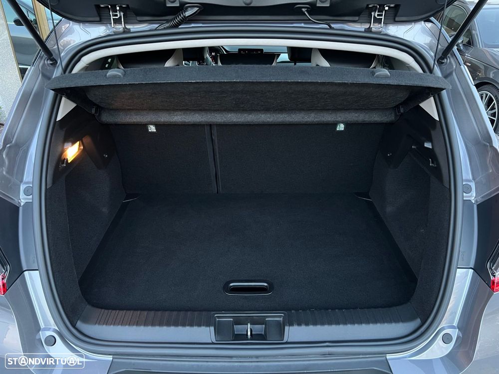 Renault Captur - 22