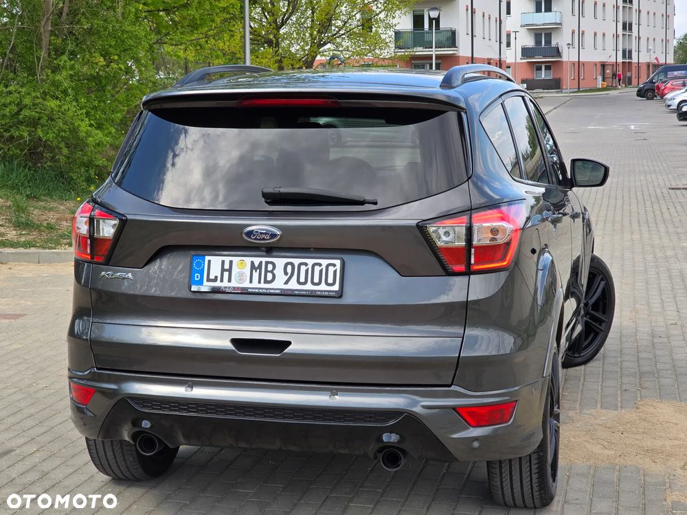 Ford Kuga 2.0 TDCi 4x4 ST-Line - 40