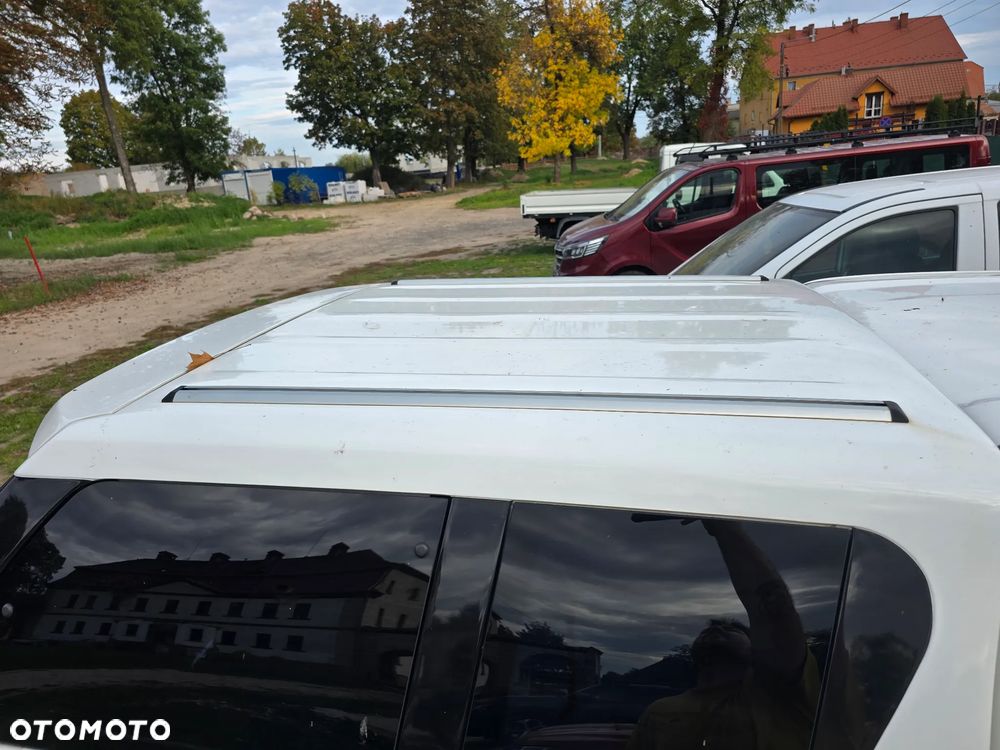 Toyota Hilux - 15