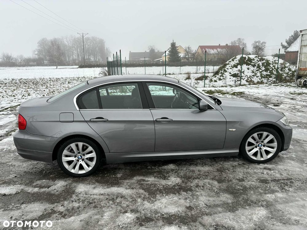 BMW Seria 3 318i - 2