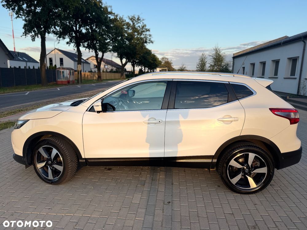 Nissan Qashqai 1.6 DIG-T N-Connecta - 2