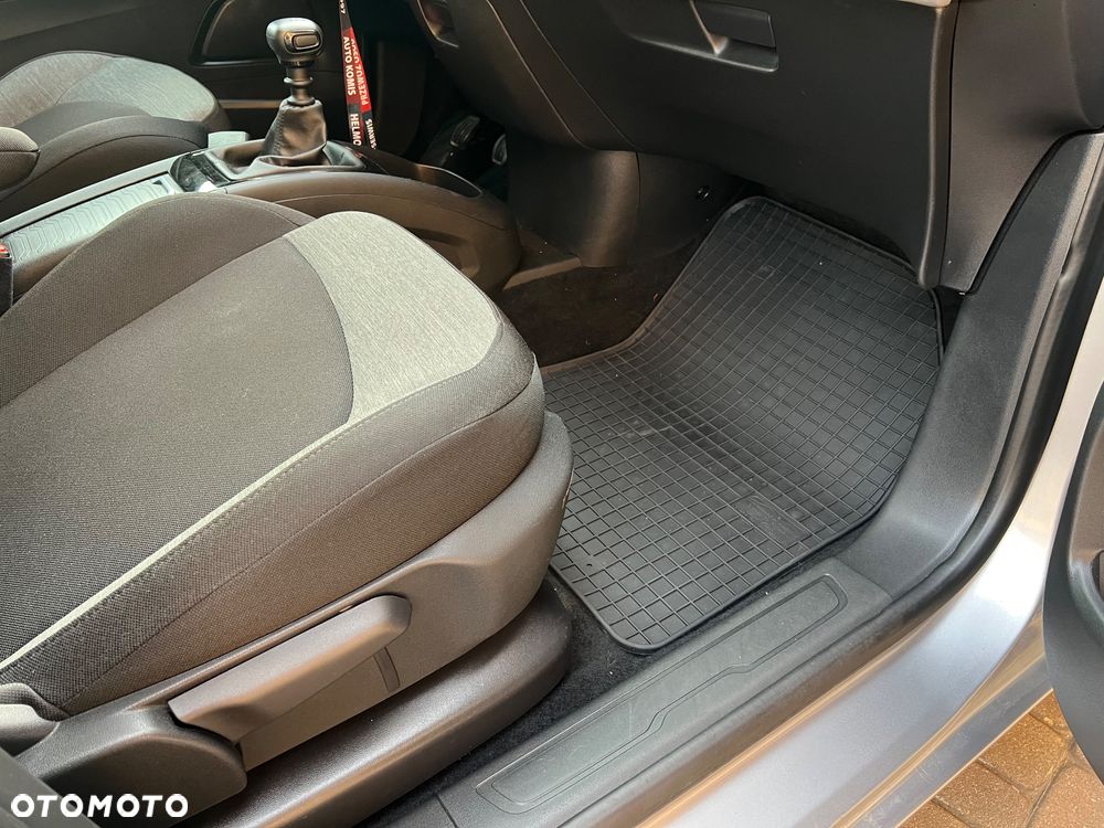 Citroën C4 SpaceTourer Grand BlueHDi 130 Stop&Start SHINE - 29
