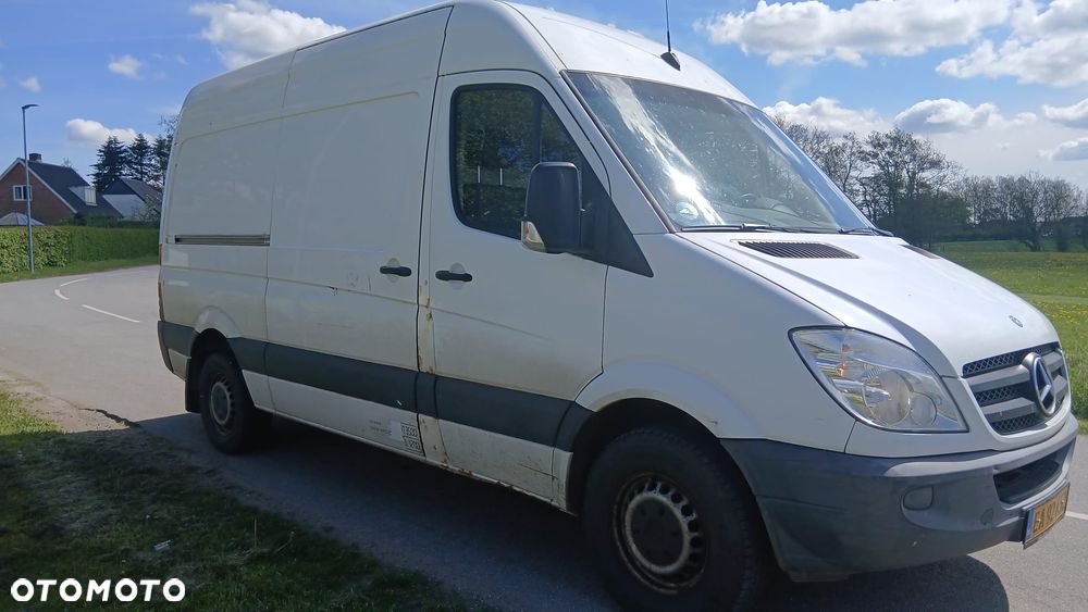 Mercedes-Benz VITO - 2