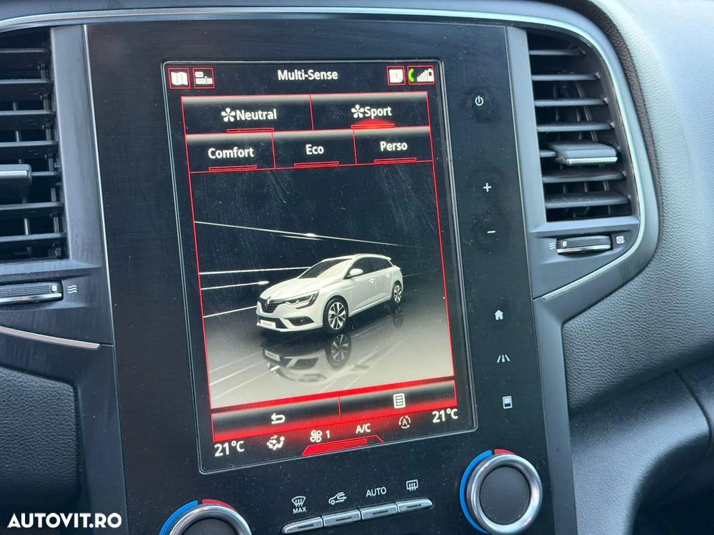 Renault Megane Grandtour TCe 140 GPF INTENS - 37