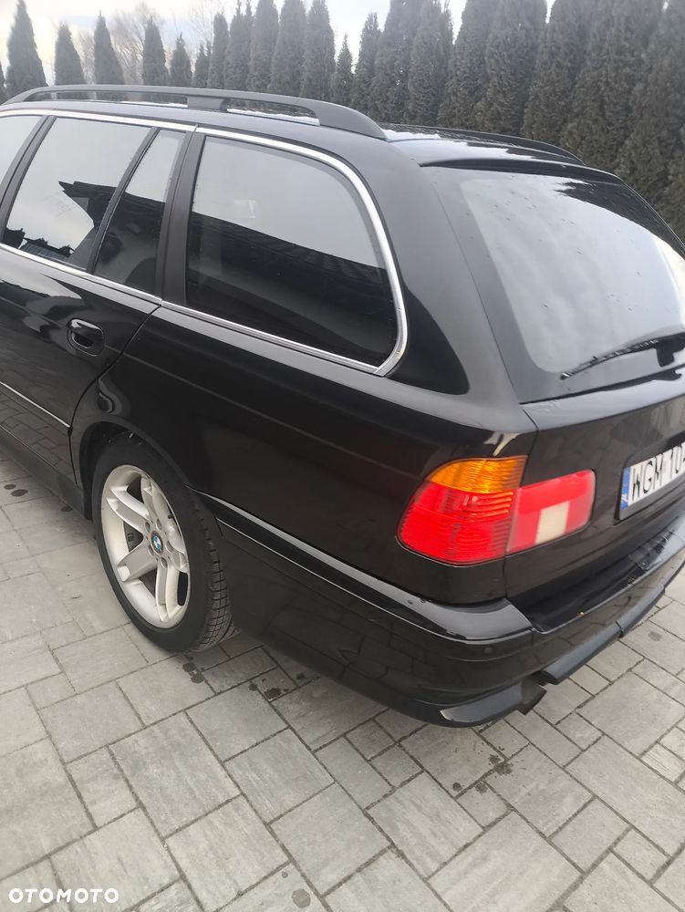 BMW Seria 5 - 29