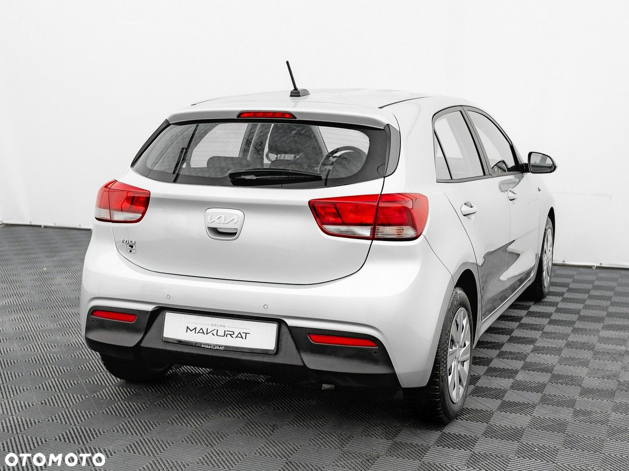 Kia Rio 1.2 M - 6