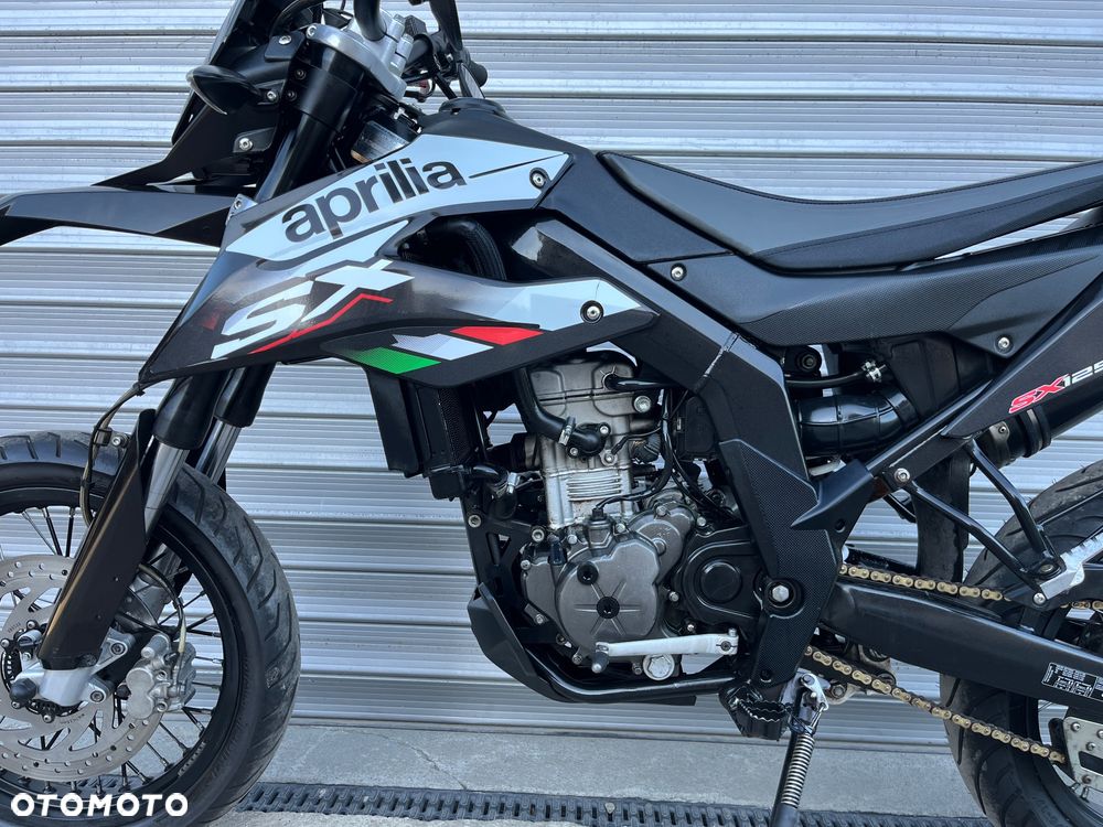 Aprilia SX - 27