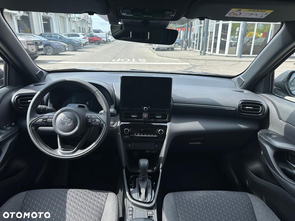 Toyota Yaris Cross - 13