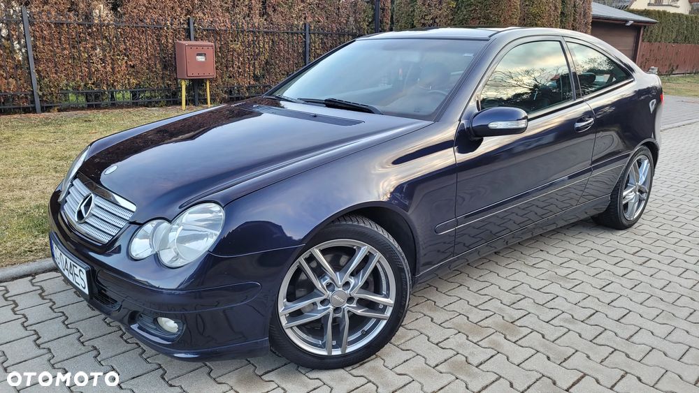 Mercedes-Benz Klasa C 230 Kompressor Sportcoupe - 2