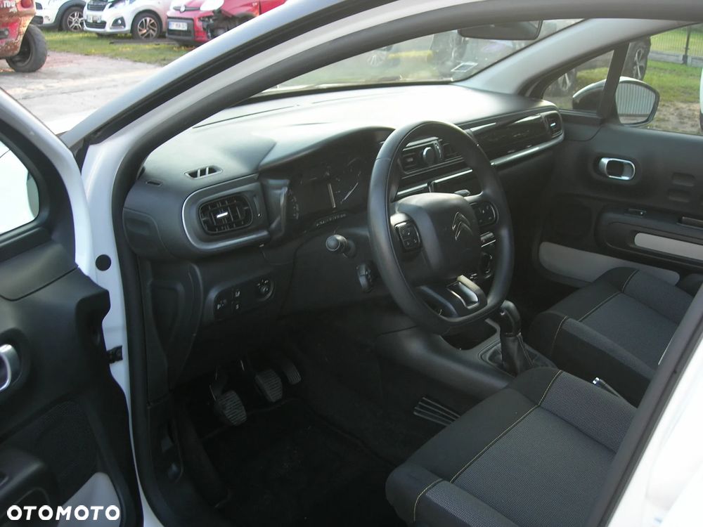 Citroën C3 Pure Tech 83 S&S LIVE - 11