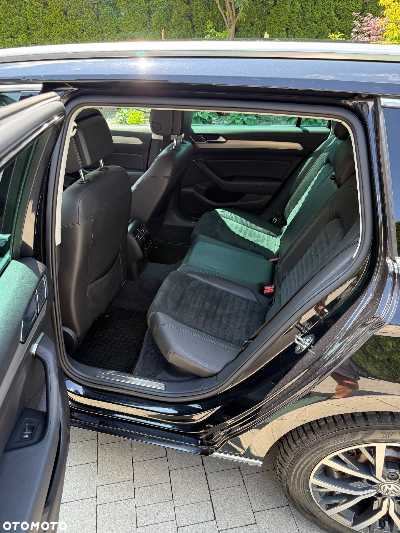 Volkswagen Passat 2.0 TDI BMT 4Mot Highline DSG - 12