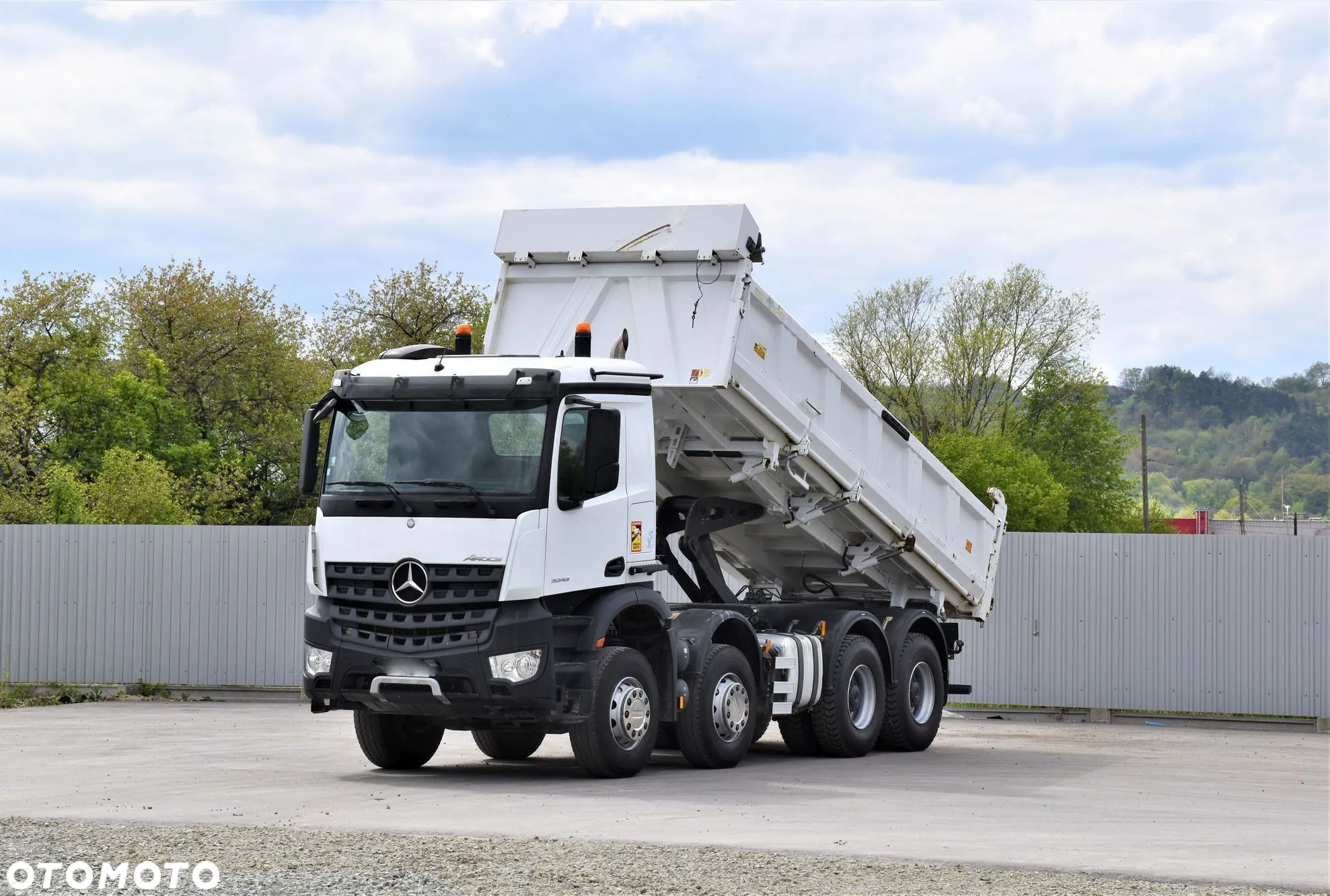 Mercedes-Benz AROCS 3243 Wywrotka 6,00 + BORDMATIC /8x4 - 5