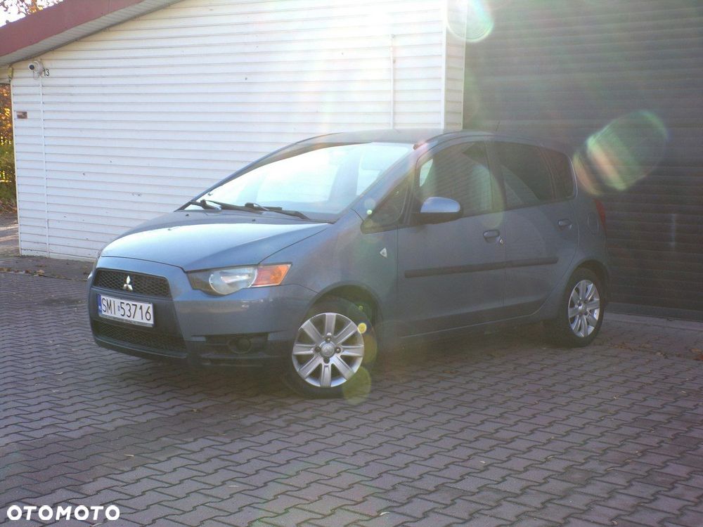 Mitsubishi Colt - 5