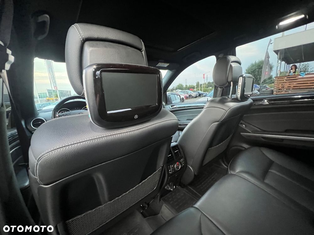 Mercedes-Benz GL 350 BlueTEC 4-Matic - 28