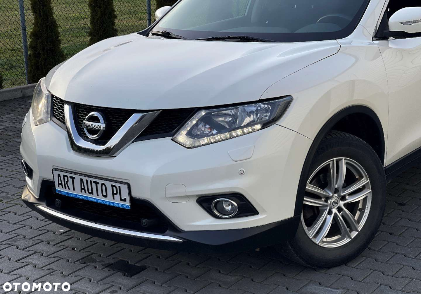 Nissan X-Trail - 12